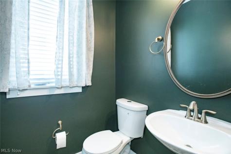 7309 Gateway Court Cleveland OH 44102
