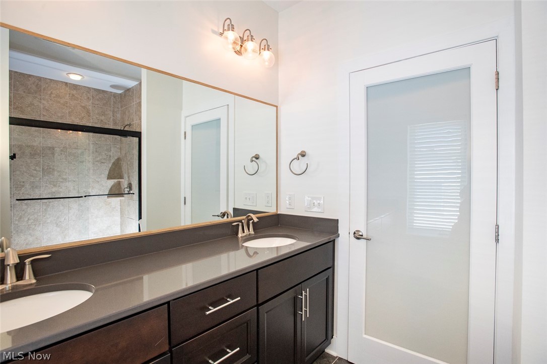 7309 Gateway Court Cleveland OH 44102