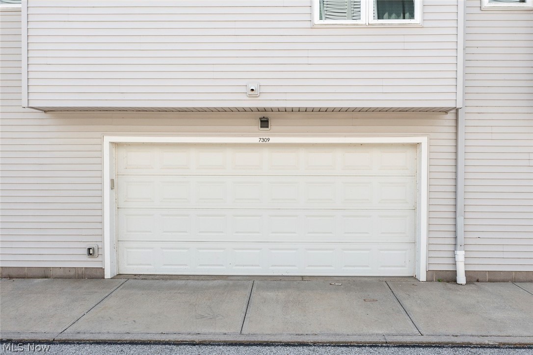 7309 Gateway Court Cleveland OH 44102