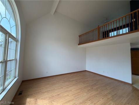 5298 Queen Ann Way Painesville OH 44077