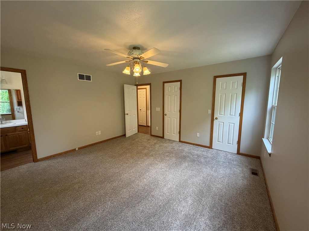 5298 Queen Ann Way Painesville OH 44077