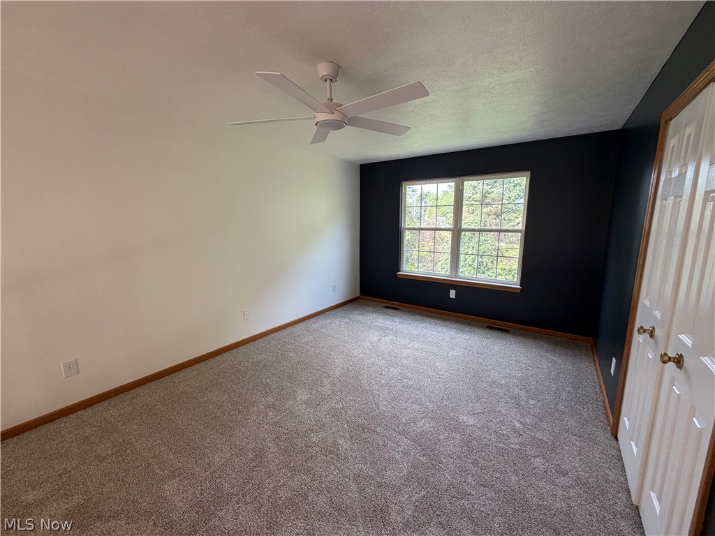 5298 Queen Ann Way Painesville OH 44077
