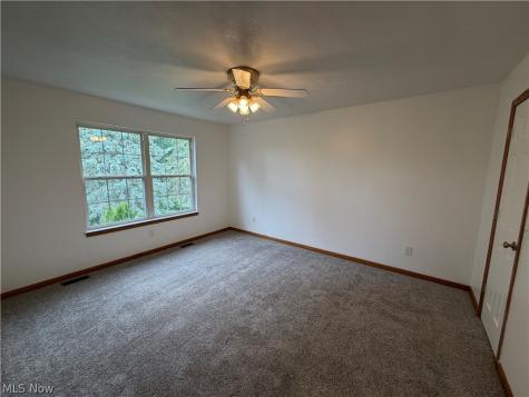 5298 Queen Ann Way Painesville OH 44077