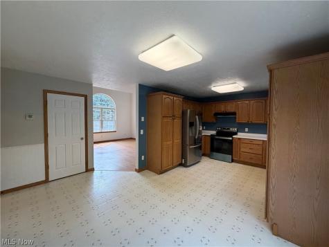 5298 Queen Ann Way Painesville OH 44077