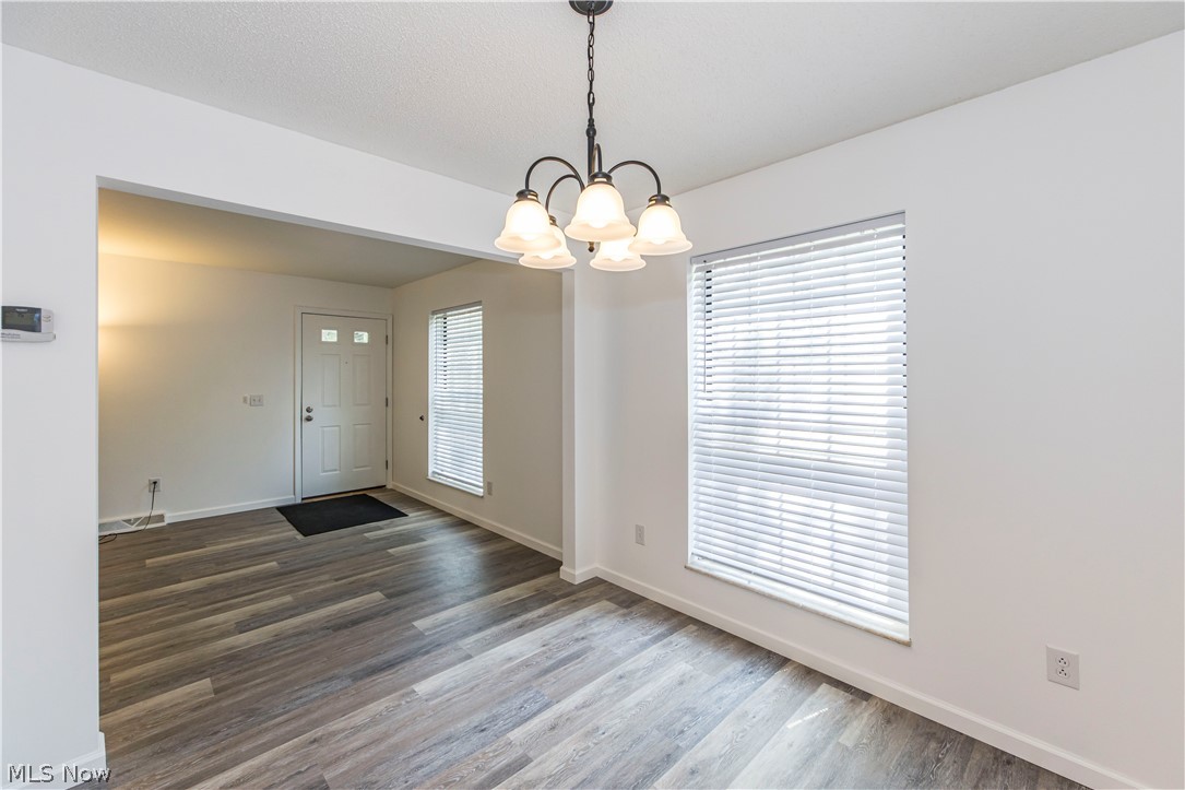 2796 Mull Avenue Copley OH 44321