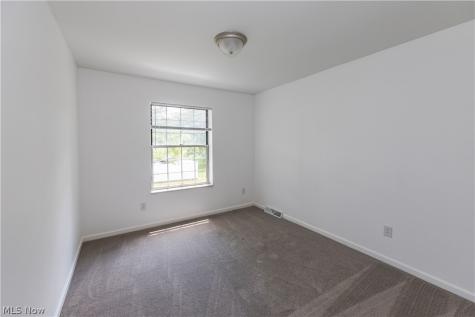 2796 Mull Avenue Copley OH 44321