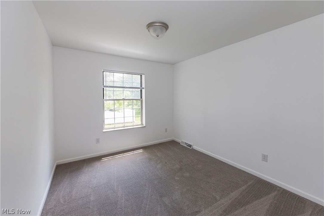 2796 Mull Avenue Copley OH 44321