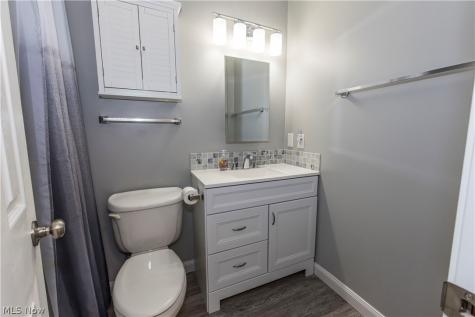 2796 Mull Avenue Copley OH 44321