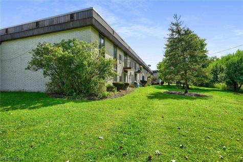 8635 N Akins Road North Royalton OH 44133