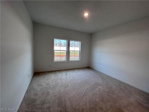5081 Shepherds Glen Willoughby OH 44094