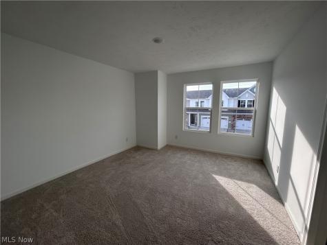 5081 Shepherds Glen Willoughby OH 44094