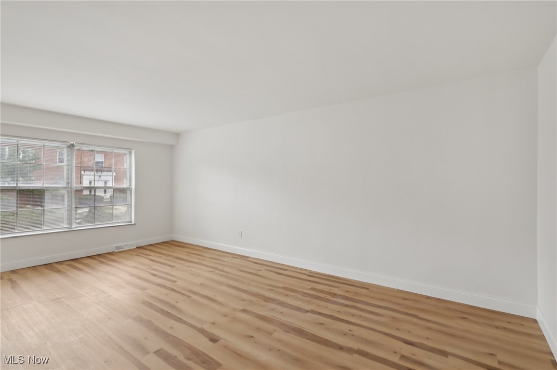 3279 Warrensville Center Road Shaker Heights OH 44122