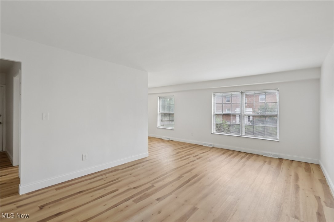 3279 Warrensville Center Road Shaker Heights OH 44122