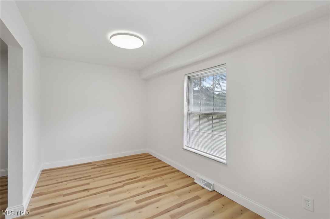 3279 Warrensville Center Road Shaker Heights OH 44122