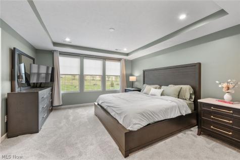 885 Dipper Lane Aurora OH 44202