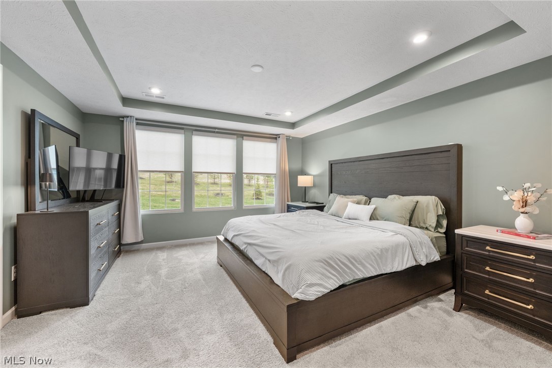 885 Dipper Lane Aurora OH 44202