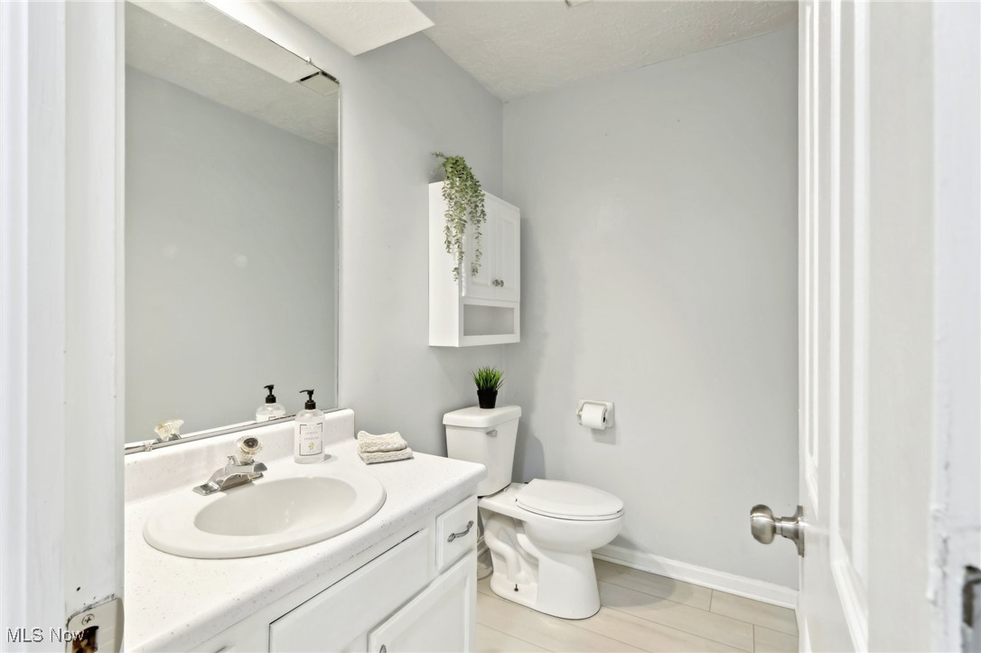 29 Tudor Lane Kent OH 44240