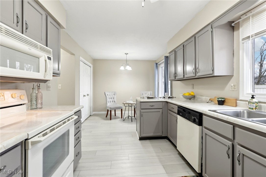 29 Tudor Lane Kent OH 44240