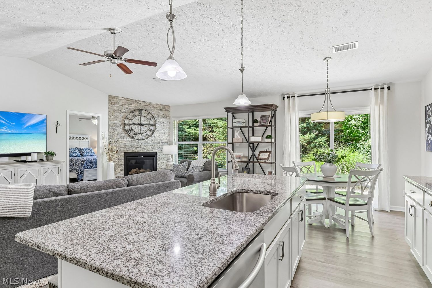 323 Lake Breeze Cove Eastlake OH 44095
