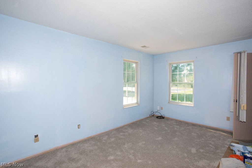 695 E Western Reserve Road Poland OH 44514