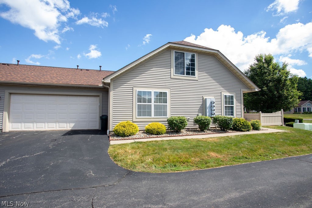 695 E Western Reserve Road Poland OH 44514