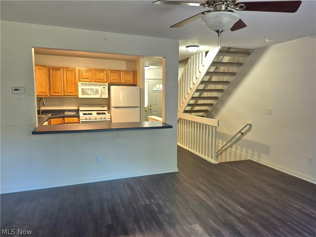 1209 Summerfield Lane NE Warren OH 44483