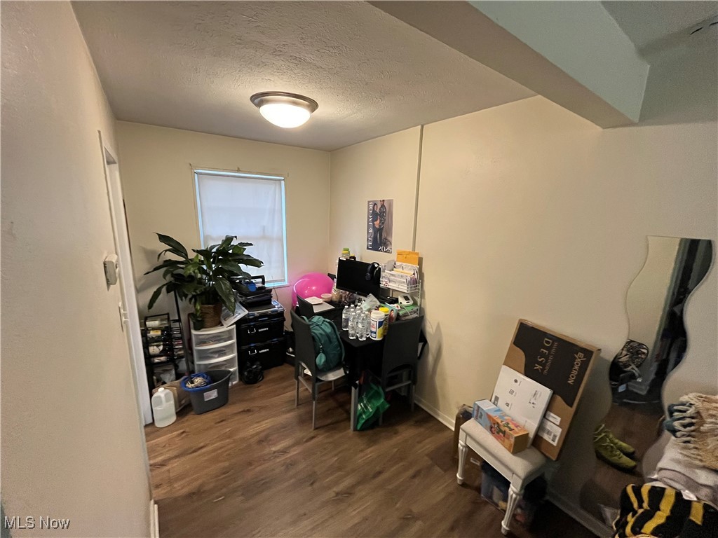 22751 Fox Avenue Euclid OH 44123