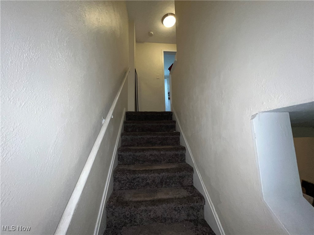22751 Fox Avenue Euclid OH 44123