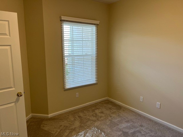 4374 Forest Glen Avenue NW Massillon OH 44647