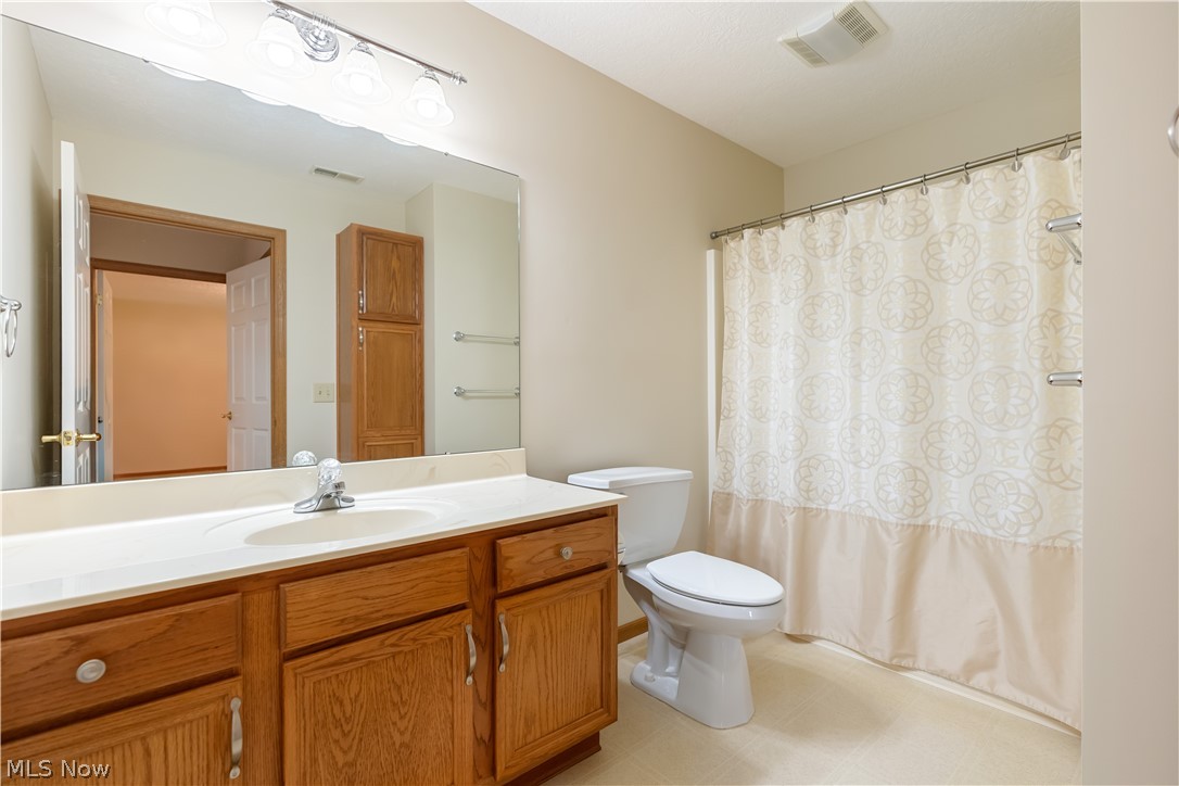 1344 Pebble Chase Circle NE Massillon OH 44646