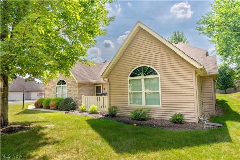 1344 Pebble Chase Circle NE Massillon OH 44646