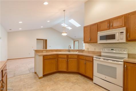 1344 Pebble Chase Circle NE Massillon OH 44646