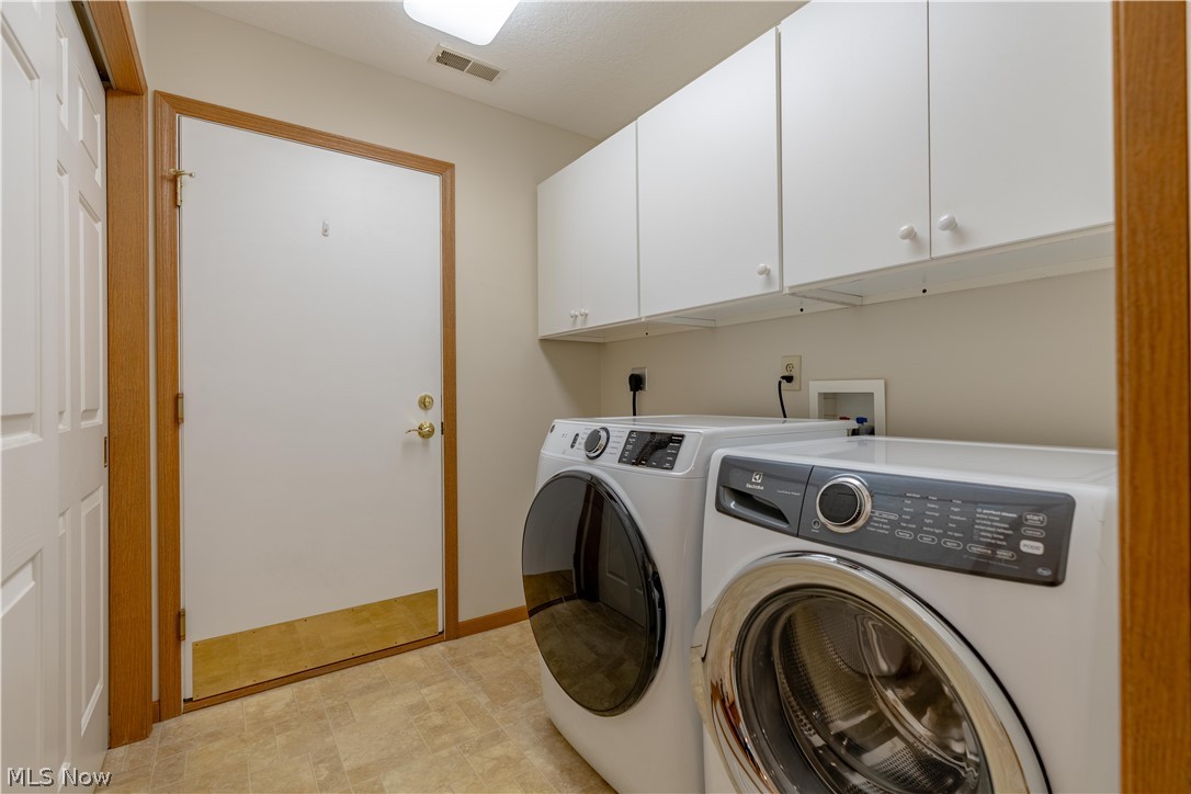 1344 Pebble Chase Circle NE Massillon OH 44646