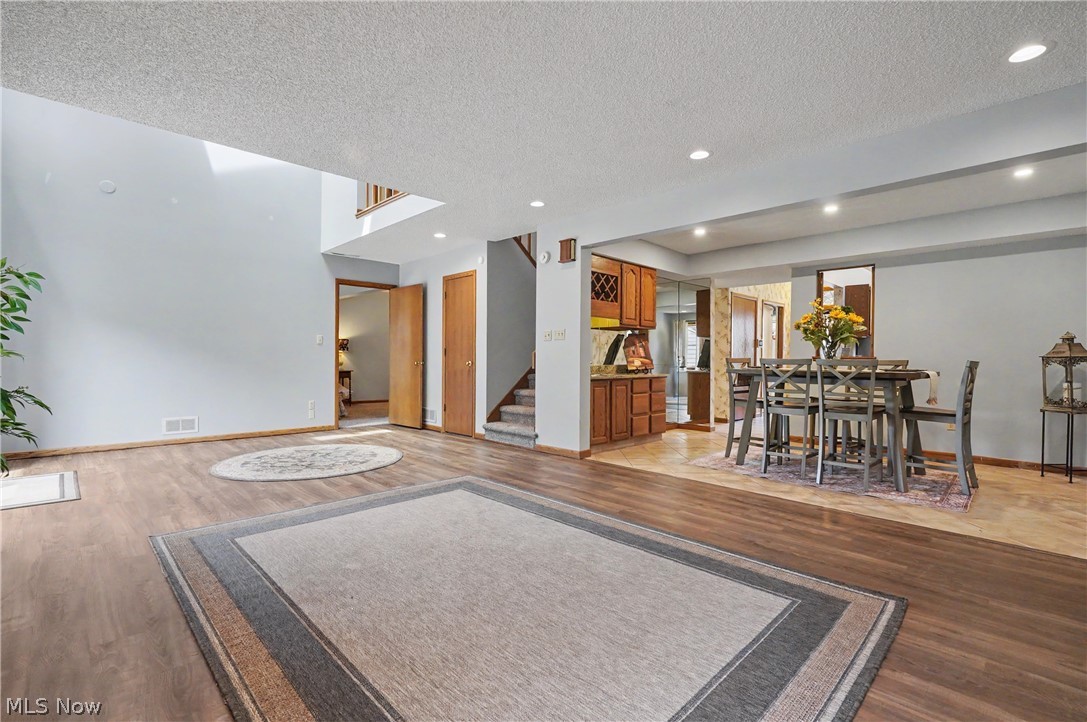 1904 Indian Hills Trail Akron OH 44313