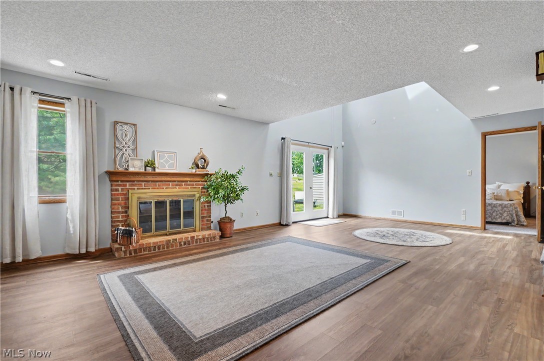 1904 Indian Hills Trail Akron OH 44313