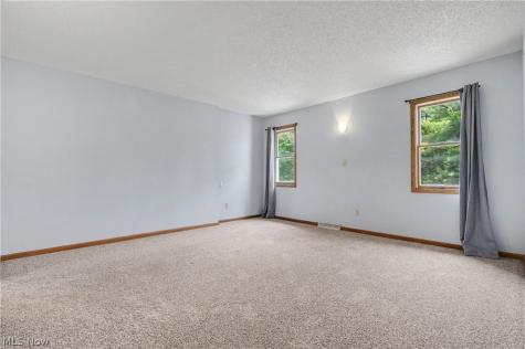 1904 Indian Hills Trail Akron OH 44313