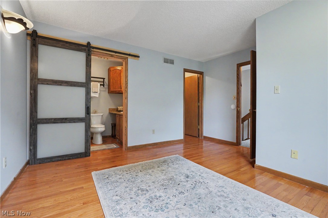 1904 Indian Hills Trail Akron OH 44313