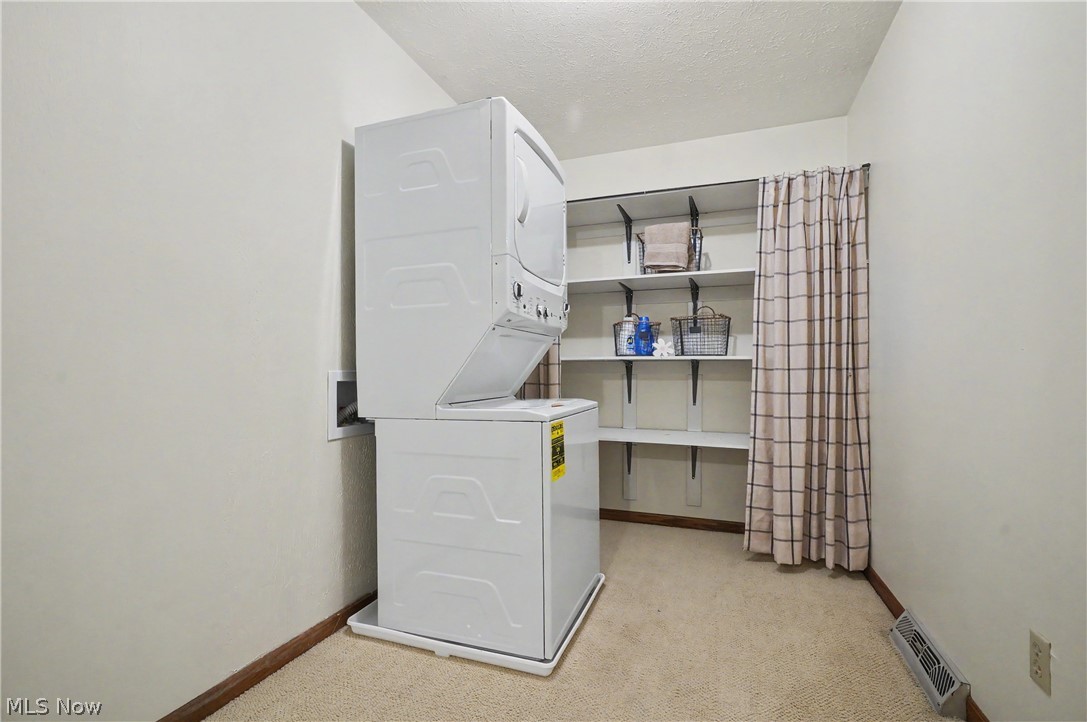 1904 Indian Hills Trail Akron OH 44313