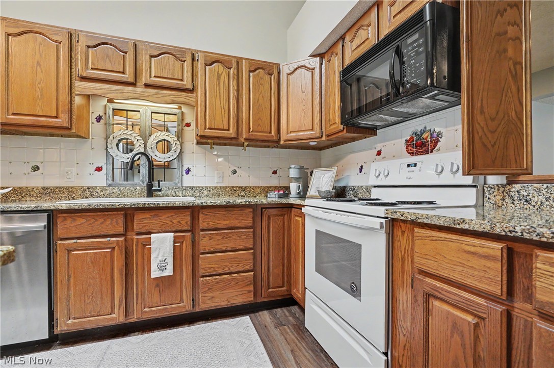 1904 Indian Hills Trail Akron OH 44313