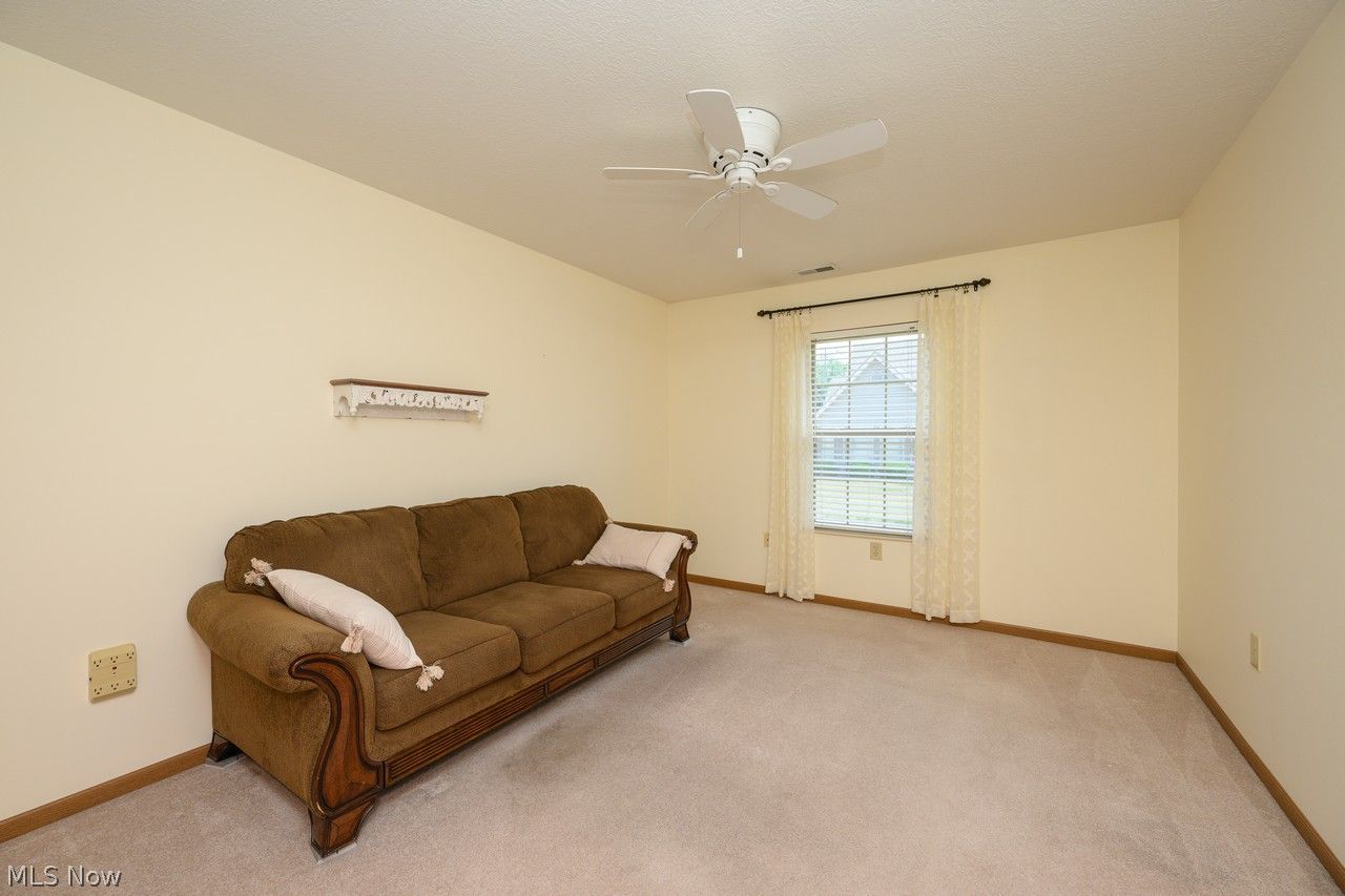 1510 Laurenbrook Lane NE Massillon OH 44646