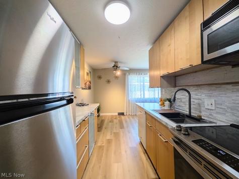 1402 Golden Gate Boulevard Mayfield Heights OH 44124