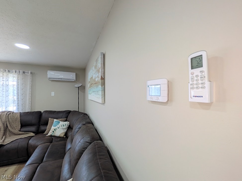 1402 Golden Gate Boulevard Mayfield Heights OH 44124