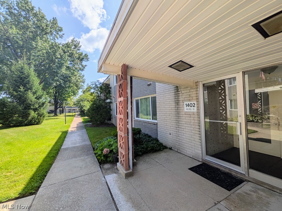 1402 Golden Gate Boulevard Mayfield Heights OH 44124