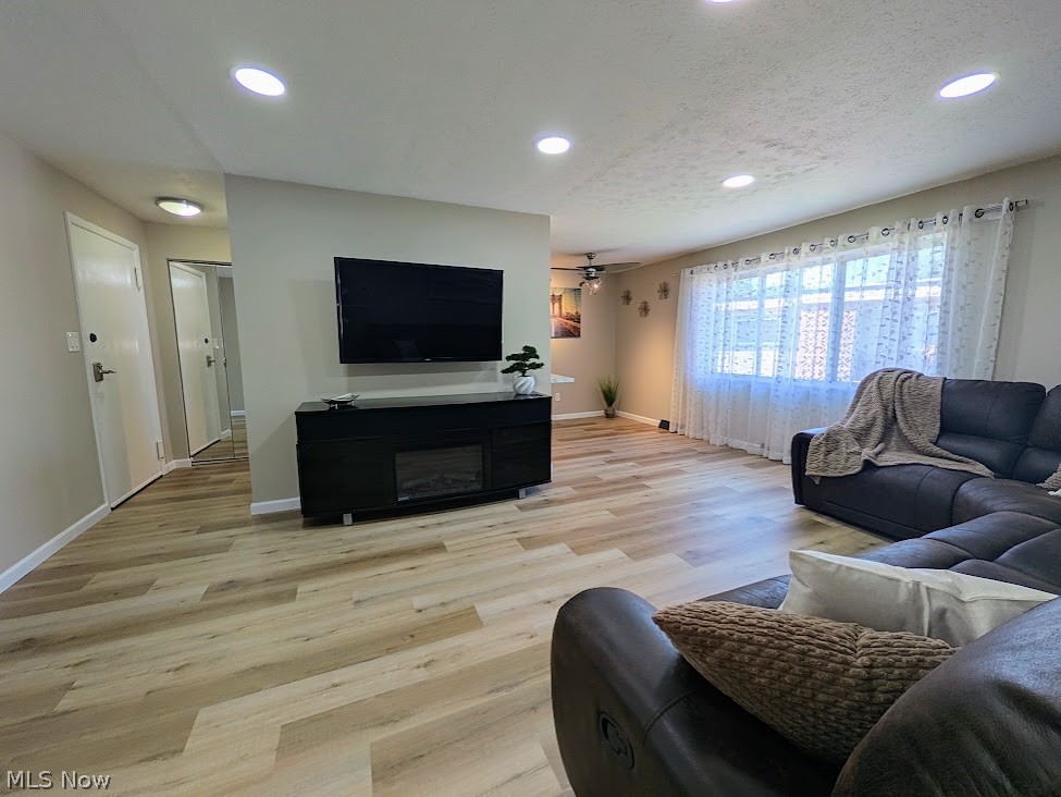 1402 Golden Gate Boulevard Mayfield Heights OH 44124