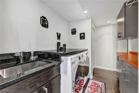 2222 Detroit Avenue Cleveland OH 44113