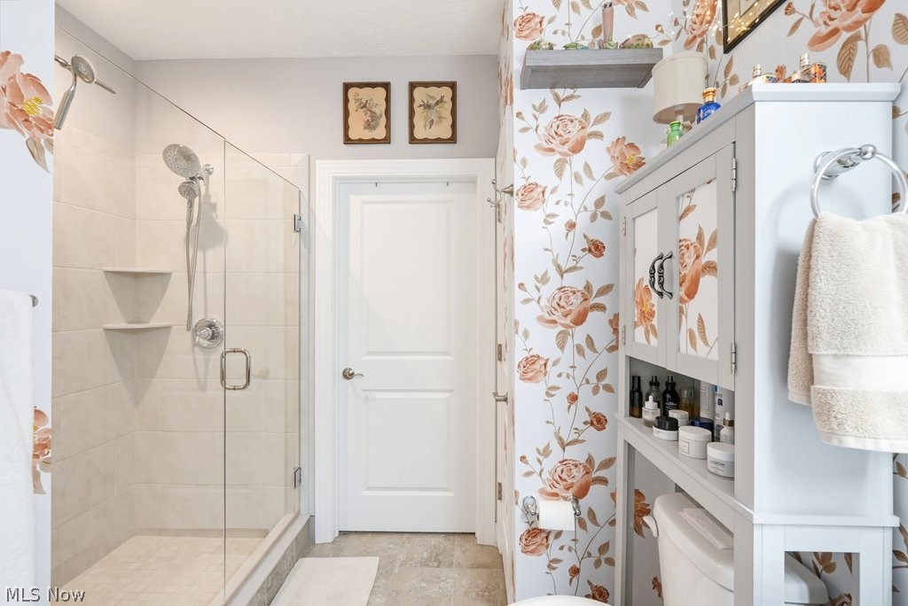 421 Salandra Court Avon Lake OH 44012