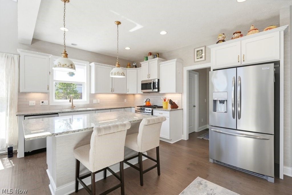 421 Salandra Court Avon Lake OH 44012