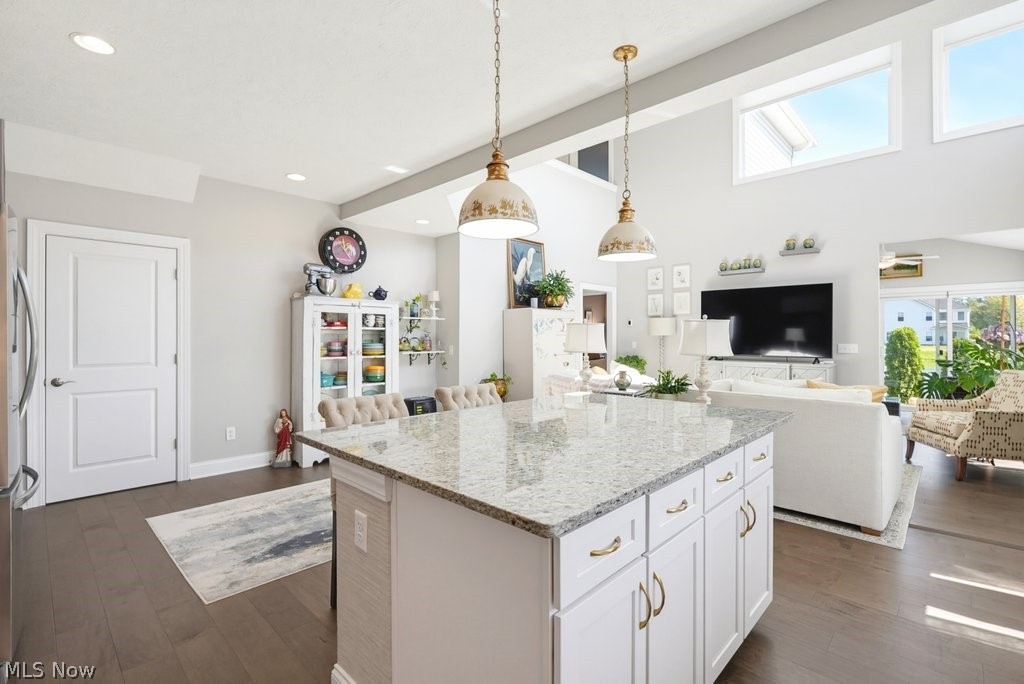 421 Salandra Court Avon Lake OH 44012