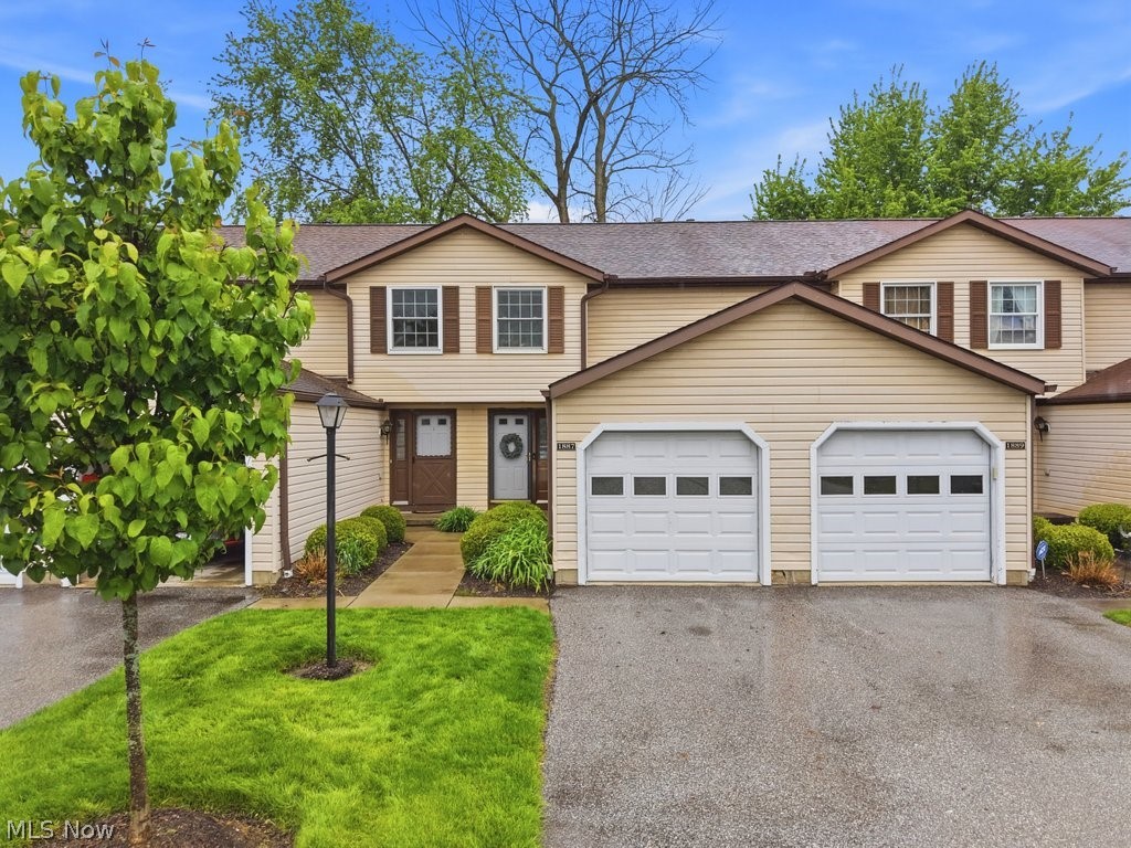 1887 Ridge Meadow Court Twinsburg OH 44087