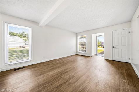 6824 Beacon Drive Mentor OH 44060